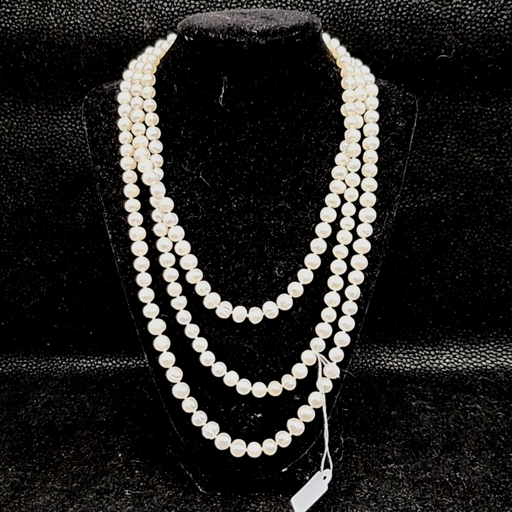 Stauer Speakeasy pearl necklace